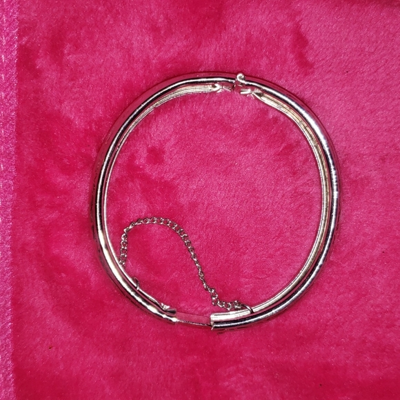 .925 Sterling Silver Bracelet with Floral Vine Engraving Details - Picture 7 of 17